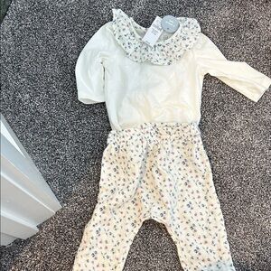 GAP Kids Cream and Floral Matching Set